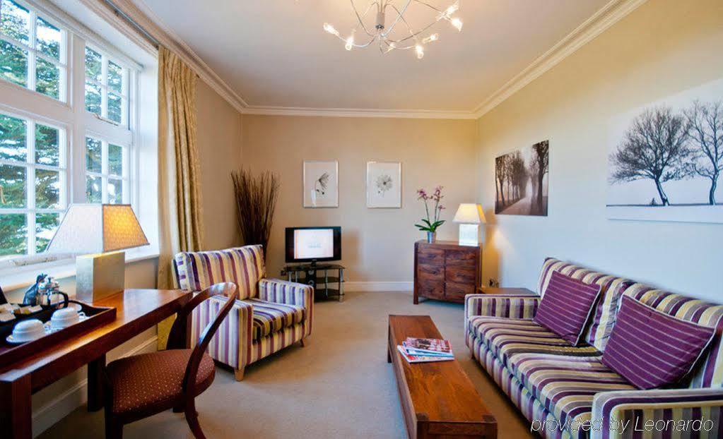 Champneys Forest Mere Liphook Exterior foto